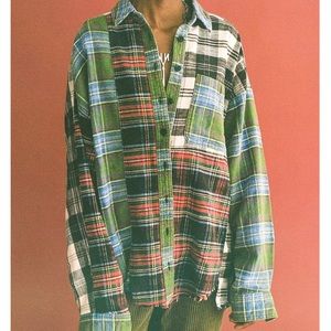 Urban Outfitters Plaid Flannel Oversize Button Down Shirt NEW